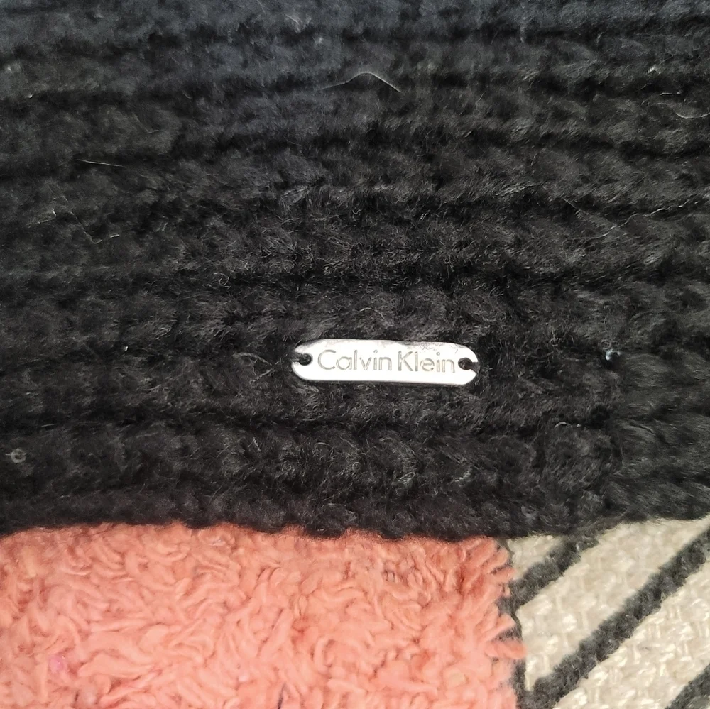 CALVIN KLEIN INFINITY SCARF